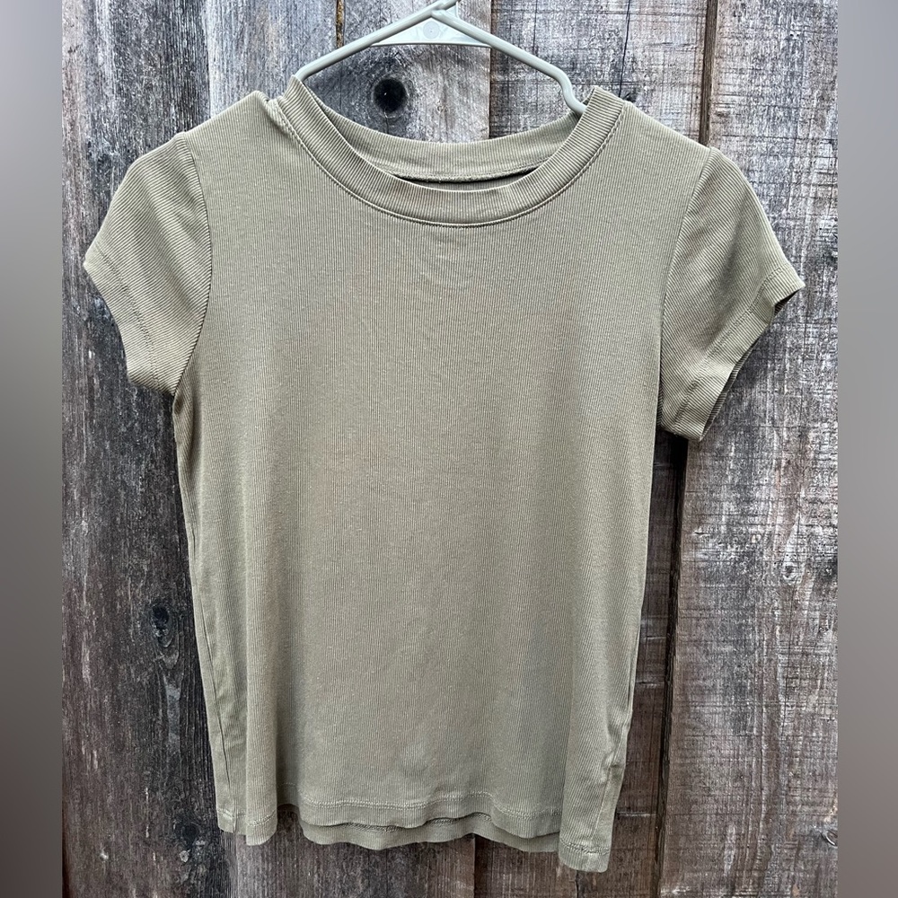 Madewell Supima rib tee, in olive, Small